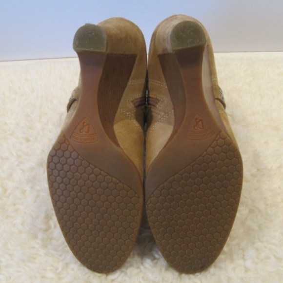 Donald J. Pliner Hannah Suede Ankle Booties - Picture 5 of 6